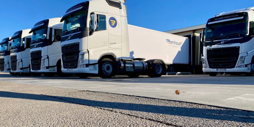 Les Transports BERTHAUD, complètent leur flotte Volvo avec deux FH GNL